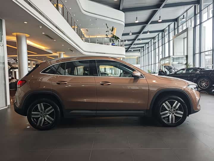 Mercedes-Benz EQA 2023 2023款 EQA 260