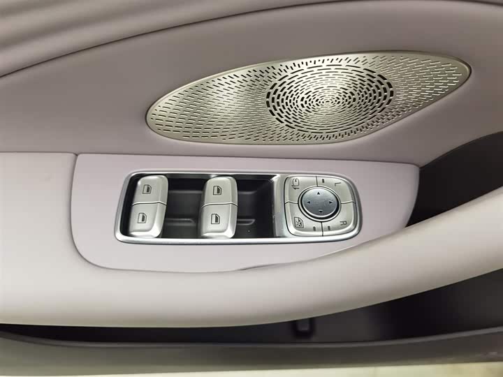 Roewe M7 DMH 2025 2025款 160km臻享版