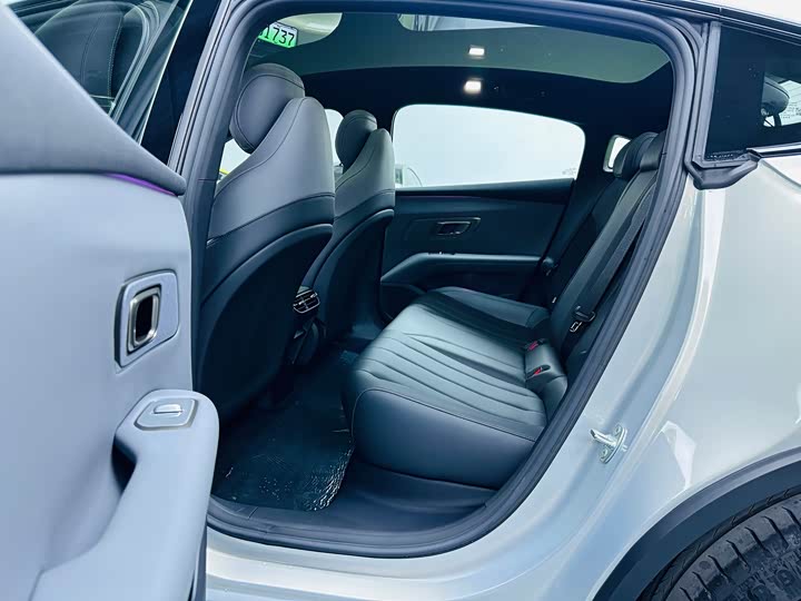 Changan Deepal L06 2026 2026款 560Ultra+激光版