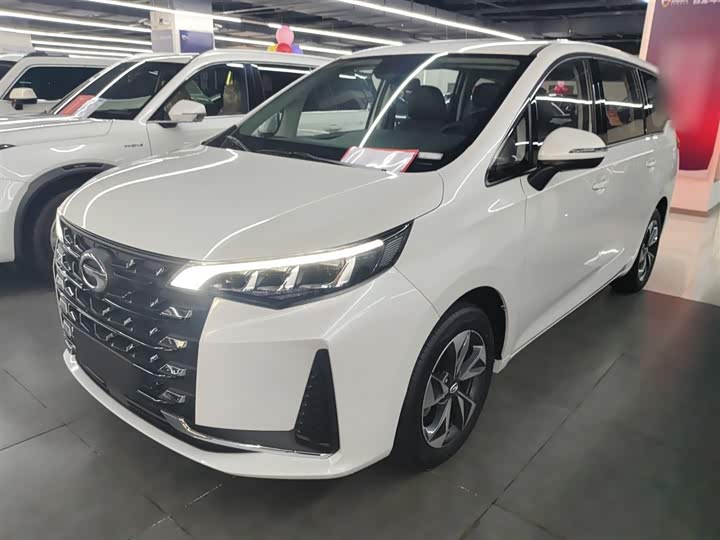 GAC Trumpchi M6 2023 2023款 PRO 270T DCT豪华版