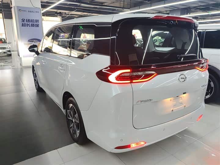 GAC Trumpchi M6 2023 2023款 PRO 270T DCT豪华版