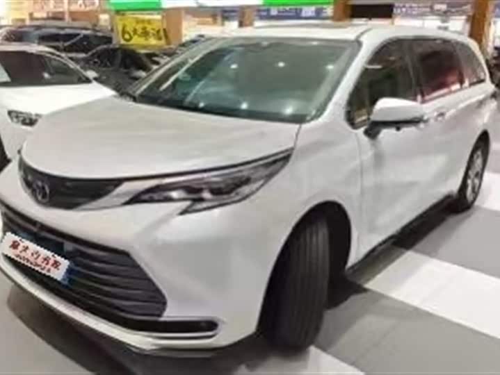 Toyota Sienna 2026 2026款 2.5L 双擎两驱豪华版