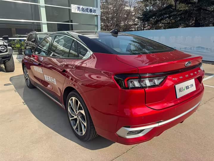 Ford Mondeo 2025 2025款 2.0T EcoBoost 至尊型