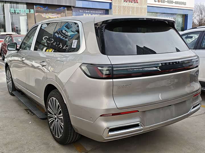 Geely Galaxy M9 2025 2025款 210km 四驱领航版