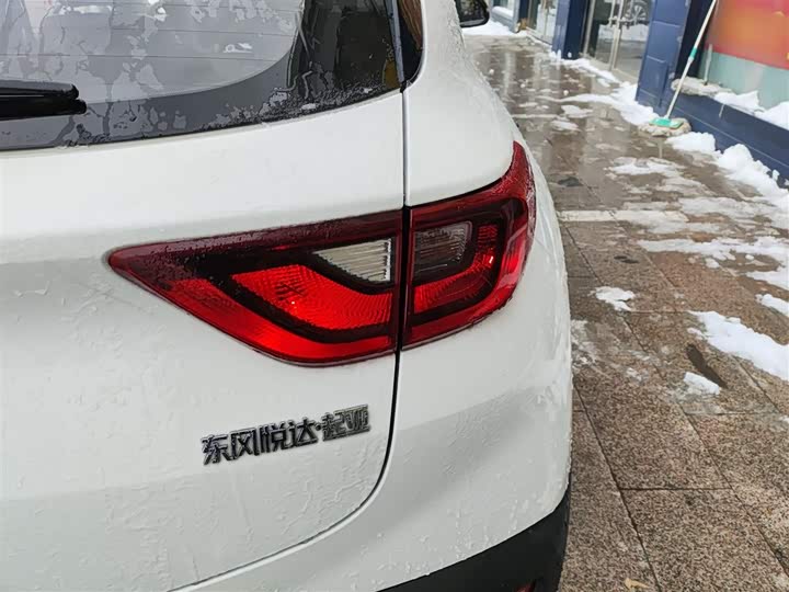 Kia KX1 2021 2021款 1.4L CVT趣享天窗款