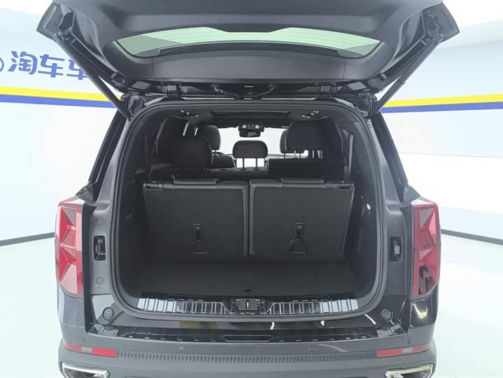 GAC Trumpchi GS8 2024 2024款 领航系列 2.0TGDI 两驱豪华智联版