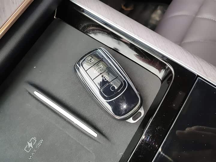 Chery Tiggo 9 2025 2025款 2.0T 双离合两驱豪享版 7座