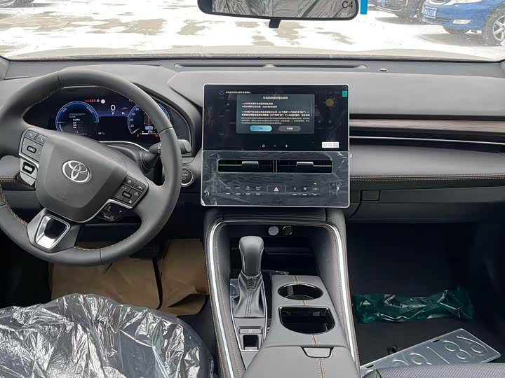 Toyota Avalon 2024 2024款 双擎 2.0L 豪华版