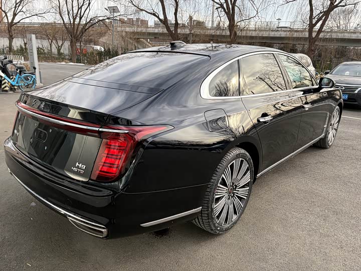 2025 Hongqi H9