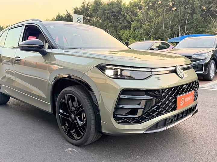 Volkswagen Tayron 2025 2025款 探岳L 380TSI 四驱豪华Easy包