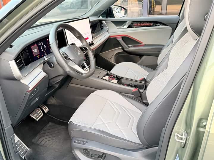 Volkswagen Tayron 2025 2025款 探岳L 380TSI 四驱豪华Easy包