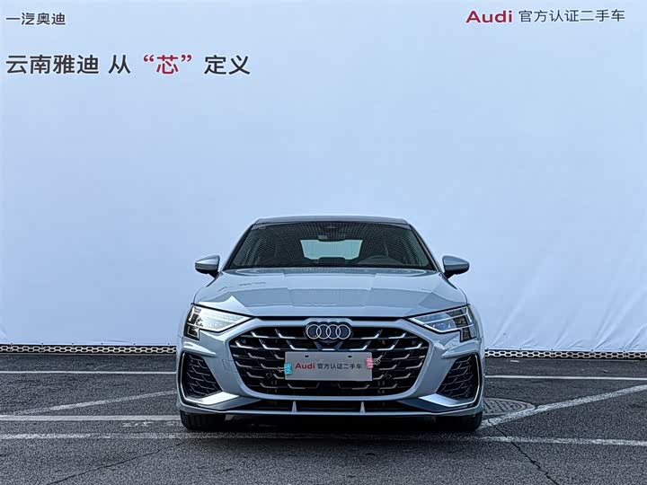 Audi A3 2025 2025款 A3L Limousine 35TFSI 飞驰尊享型