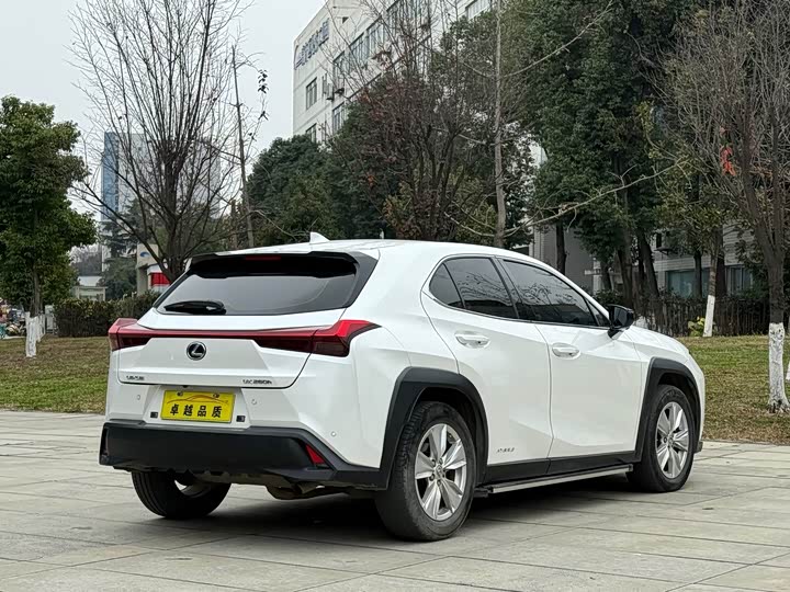 Lexus UX 2020 2020款 260h 探·趣版