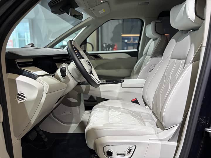 Volvo EM90 2025 2025款 Ultra 六座