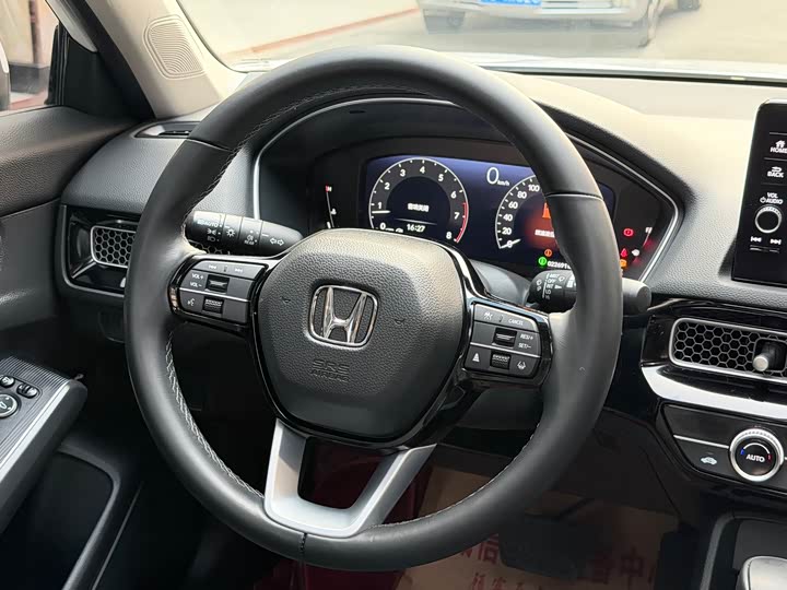 Honda Integra 2023 2023款 240TURBO CVT豪华版