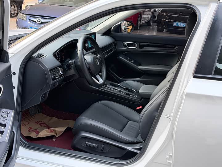 Honda Integra 2023 2023款 240TURBO CVT豪华版