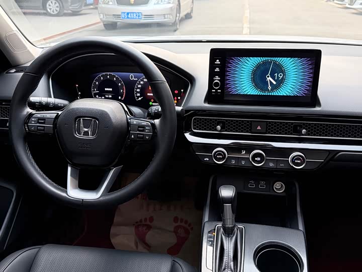 Honda Integra 2023 2023款 240TURBO CVT豪华版