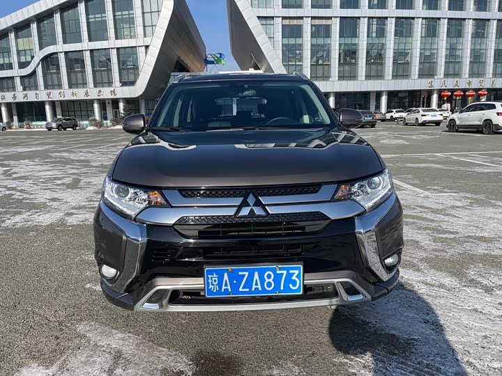 Mitsubishi Outlander 2021 2021款 改款 2.0L 两驱畅享版 5座