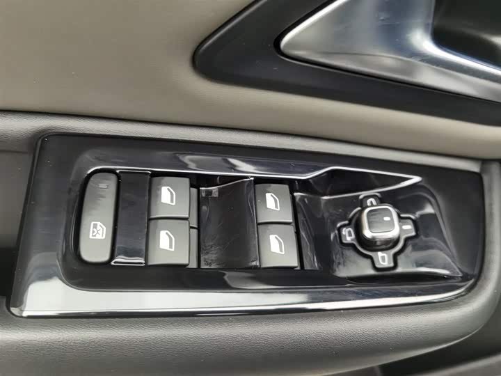 Citroen C5 X 2021 2021款 1.6T 享不凡