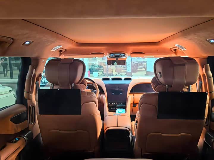 BYD Yangwang U8 2023 2023款 豪华版