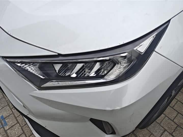 Toyota RAV4 Hybrid 2021 2021款 2.5L 两驱精英Pro