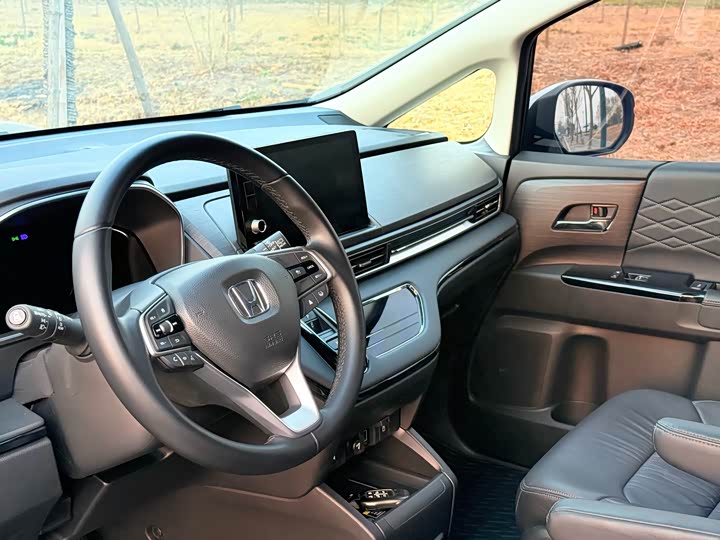 Honda Elysion 2024 2024款 2.0L e:HEV 豪华版