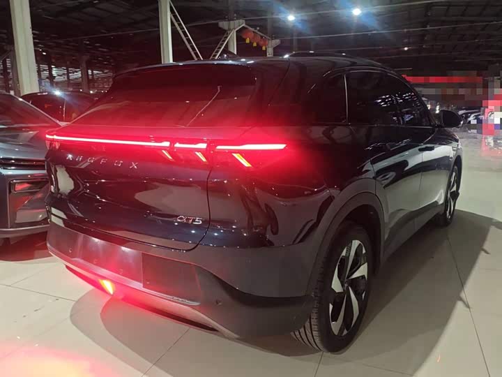 BAIC Arcfox Alpha T5 2025 2025款 520 PRO