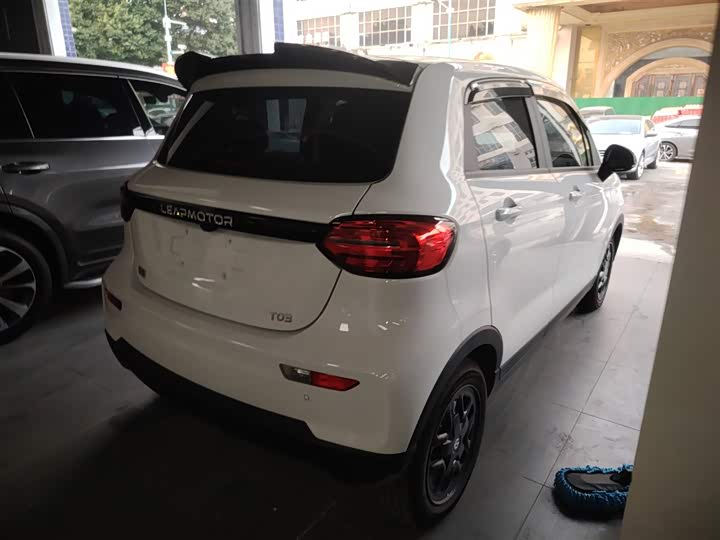 Leapmotor T03 2025 2025款 310舒享版