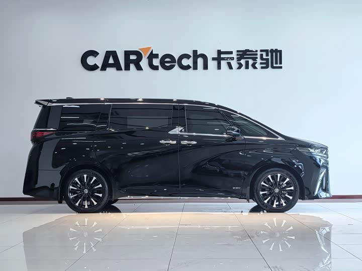 Toyota Alphard 2024 2024款 双擎 2.5L 臻享版