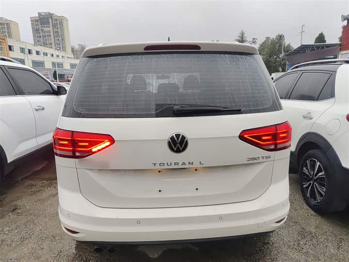 Volkswagen Touran L 2021 2021款 途安L 280TSI DSG舒适版 7座
