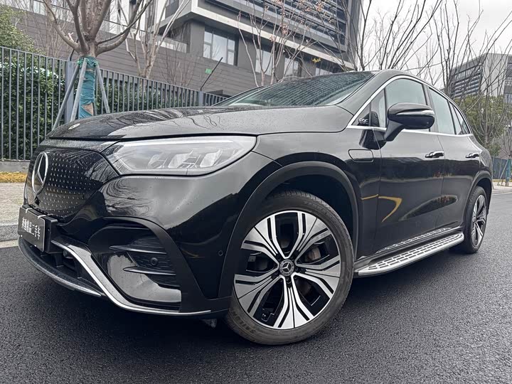 Mercedes-Benz EQE SUV 2023 2023款 350 4MATIC 豪华版