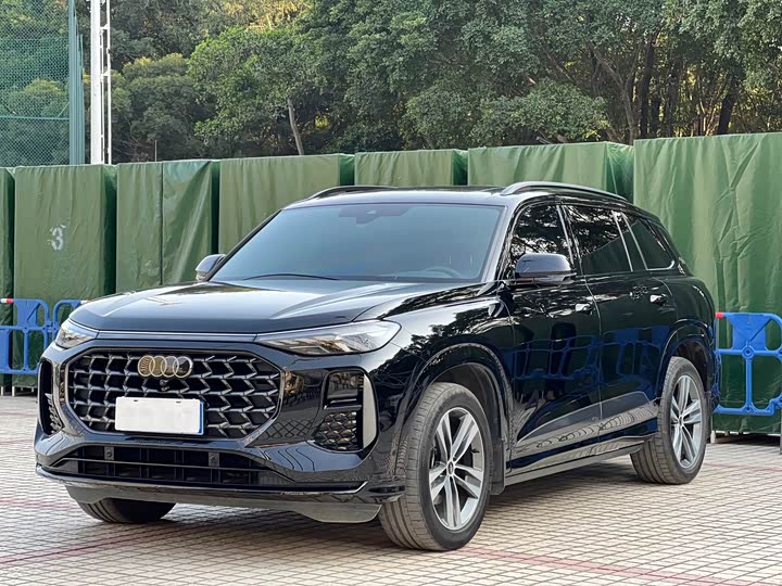 Audi Q6 2023 2023款 45 TFSI quattro 齐云型 飞骑套装