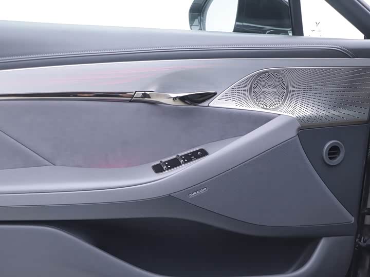 Voyah Passion 2024 2024款 PHEV 四驱超长续航行政版