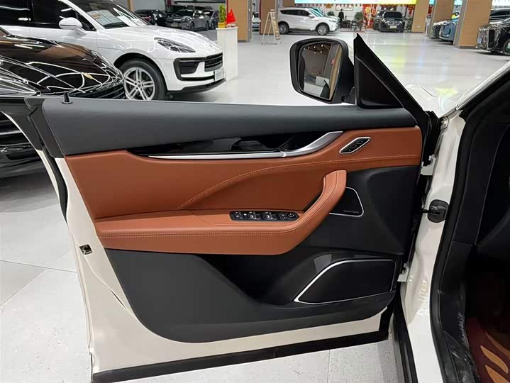 Maserati Levante 2022 2022款 2.0T GT锋芒版