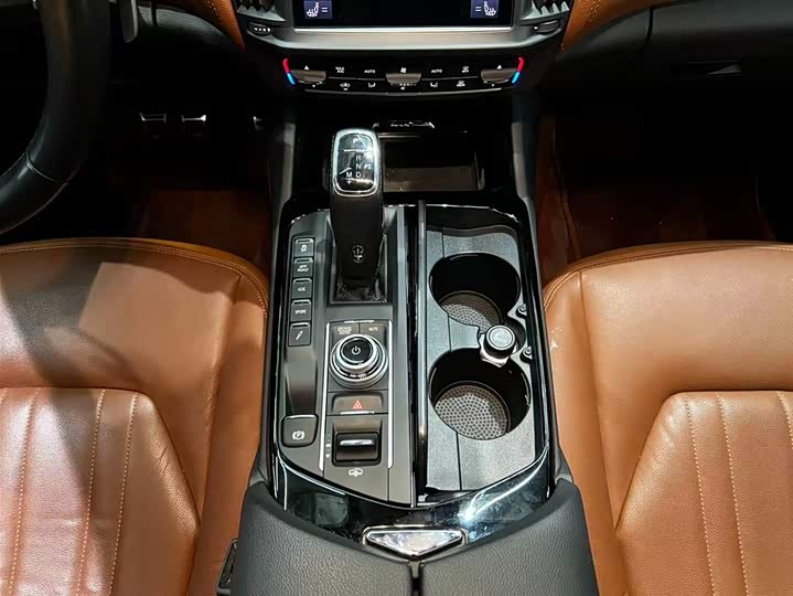 Maserati Levante 2022 2022款 2.0T GT锋芒版