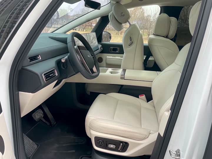 LiXiang Mega 2025 2025款 Home 家庭特别版