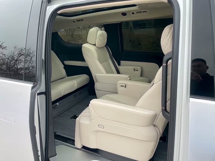 LiXiang Mega 2025 2025款 Home 家庭特别版