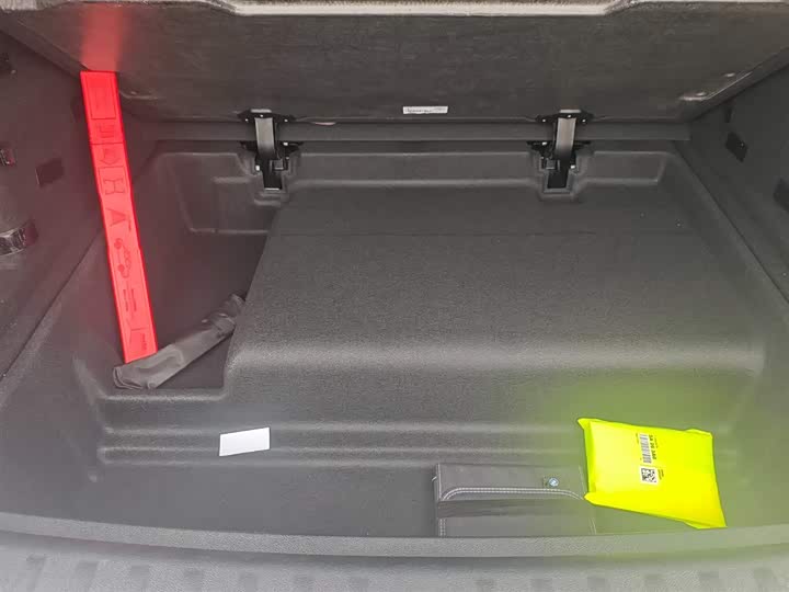 BMW iX1 2025 2025款 eDrive25L M运动套装