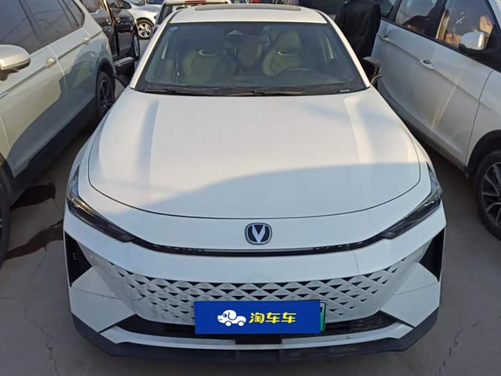Changan UNI-V Hybrid 2024 2024款 蓝鲸智电iDD 136km 智酷型
