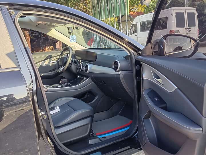 Dongfeng Forthing T5 EVO 2024 2024款 狂飚版 1.5TD DCT铂金款