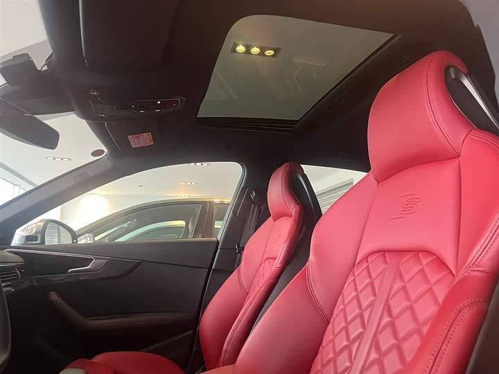 Audi S4 2024 2024款 S4 3.0TFSI