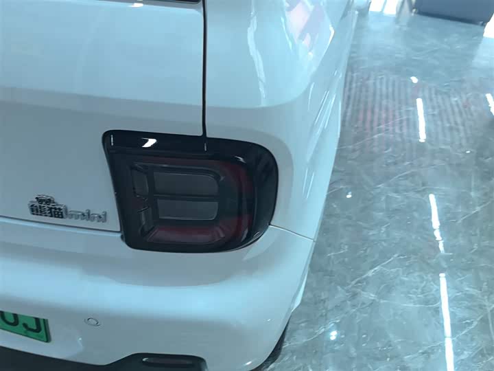 Geely Galaxy Panda Mini 2025 2025款 熊猫mini 210km 元气熊