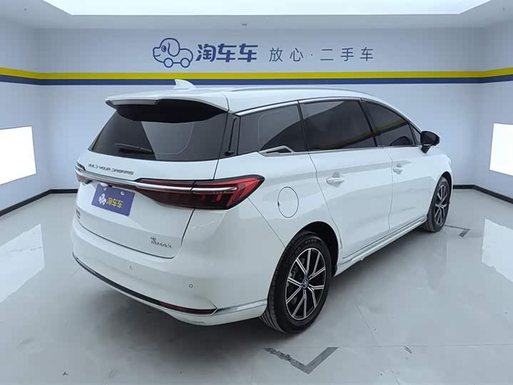BYD Song Max Hybrid 2022 2022款 DM-i 105KM 旗舰型