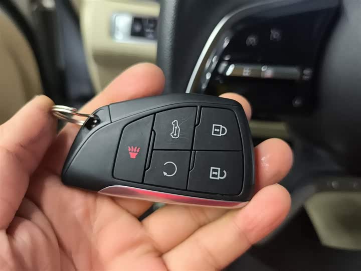 Buick GL8 Hybrid 2025 2025款 陆尚 先享版 7座