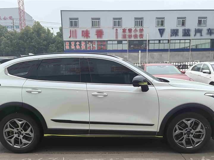 Haval Chitu 2022 2022款 劲享版 1.5T 紫铜兔