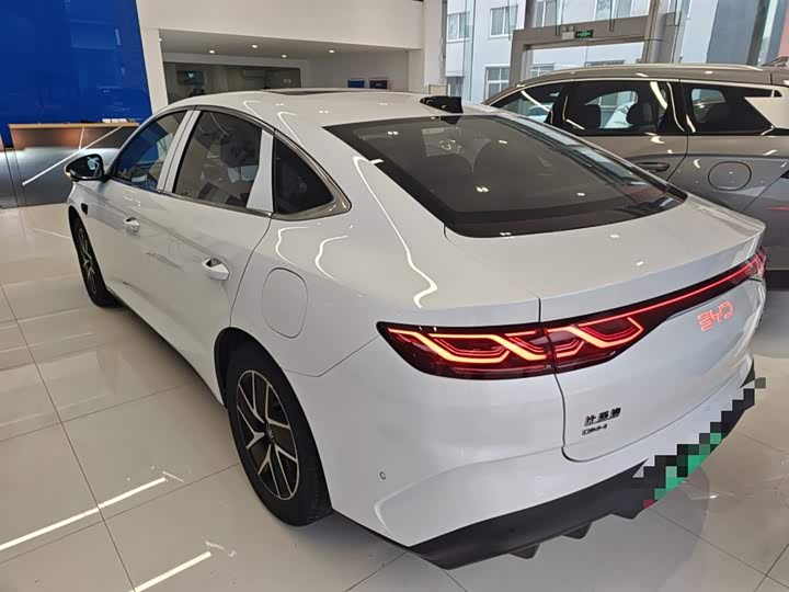 BYD Qin L 2025 2025款 DM-i 智驾版 120KM超越型