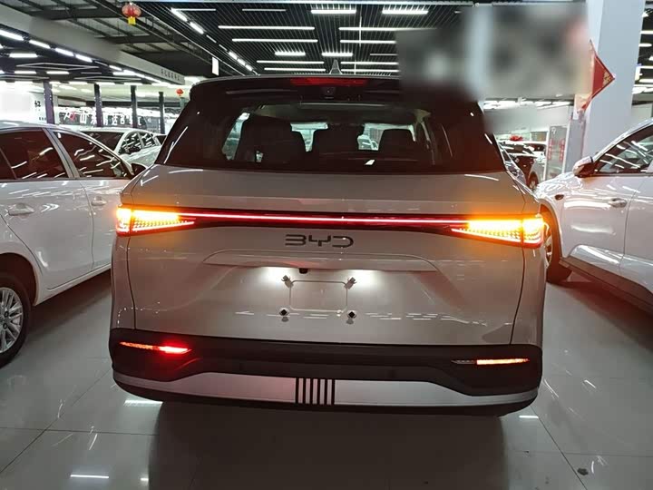 BYD Sea Lion 05 DM-i Hybrid 2025 2025款 DM-i 智驾版 115KM尊荣型