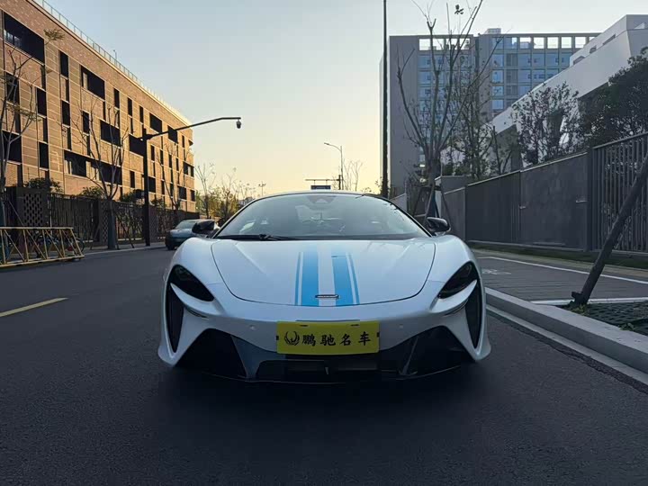 McLaren Artura 2023 2023款 3.0T Hybrid 标准型
