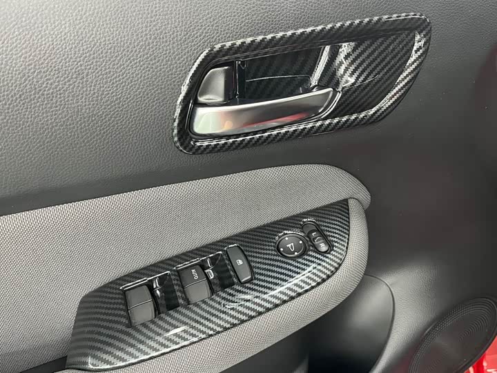 Honda Life 2021 2021款 1.5L CVT SPO-SS灵动版