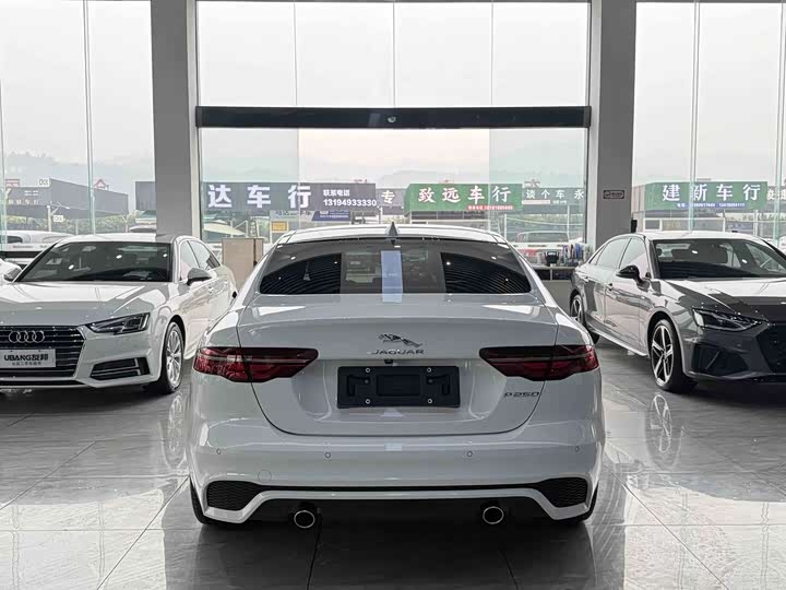 Jaguar XE L 2024 2024款 2.0T 250PS R-DYNAMIC S进取运动版